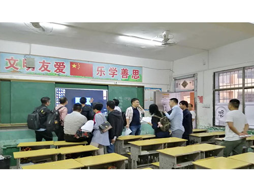 “融合、同心”—邵陽項(xiàng)目?jī)?nèi)部驗(yàn)收暨團(tuán)建、黨支部活動(dòng)之旅